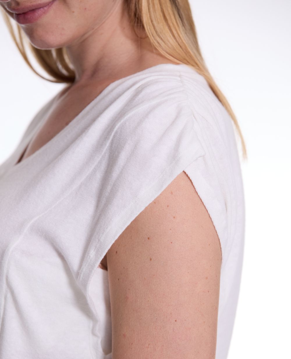 cache-c-ur-lucile-t-shirt-de-grossesse-et-d-allaitement-naturel image 4