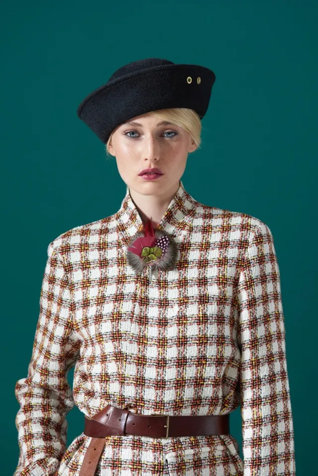 mademoiselle-chapeaux-titouan-chapeau-de-c-r-monie-au-caract-re-chic image 1
