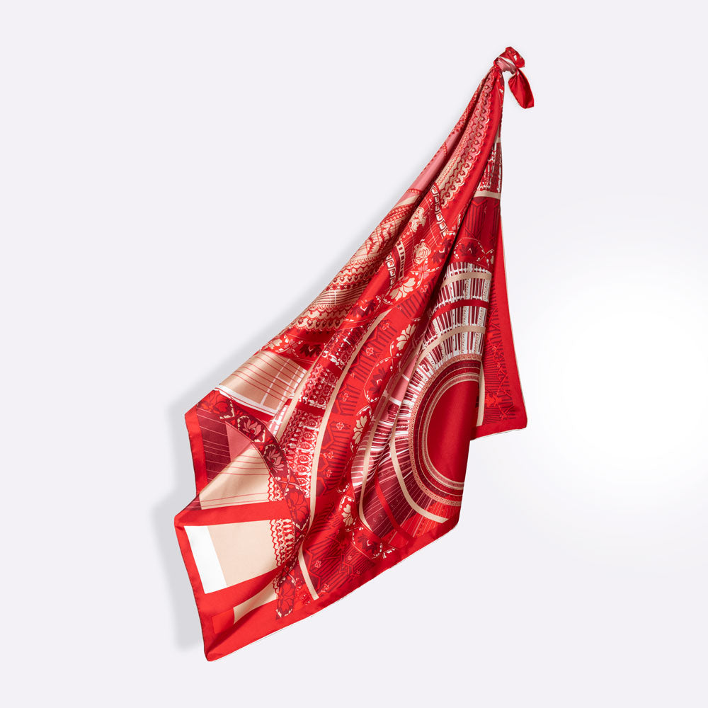 petrusse-carr-soie-105-sous-le-ciel-de-paris-rouge image 2