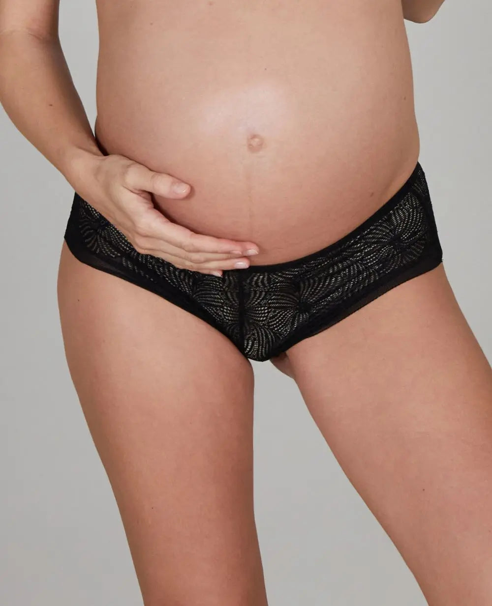 cache-c-ur-dahlia-shorty-de-grossesse-noir-dentelle image 4