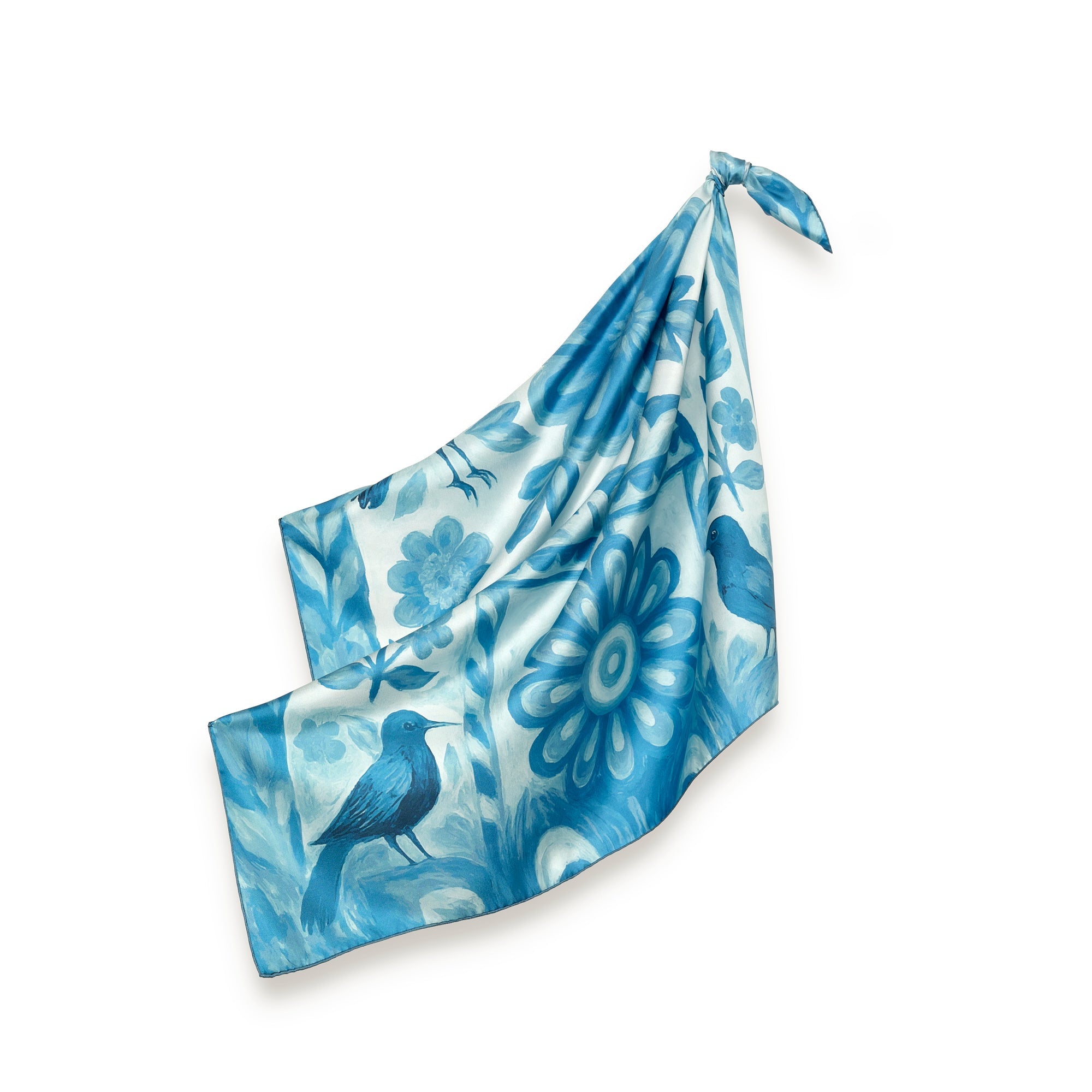 petrusse-carr-soie-90-vida-denim-foulard-bleu-frida-kahlo image 4