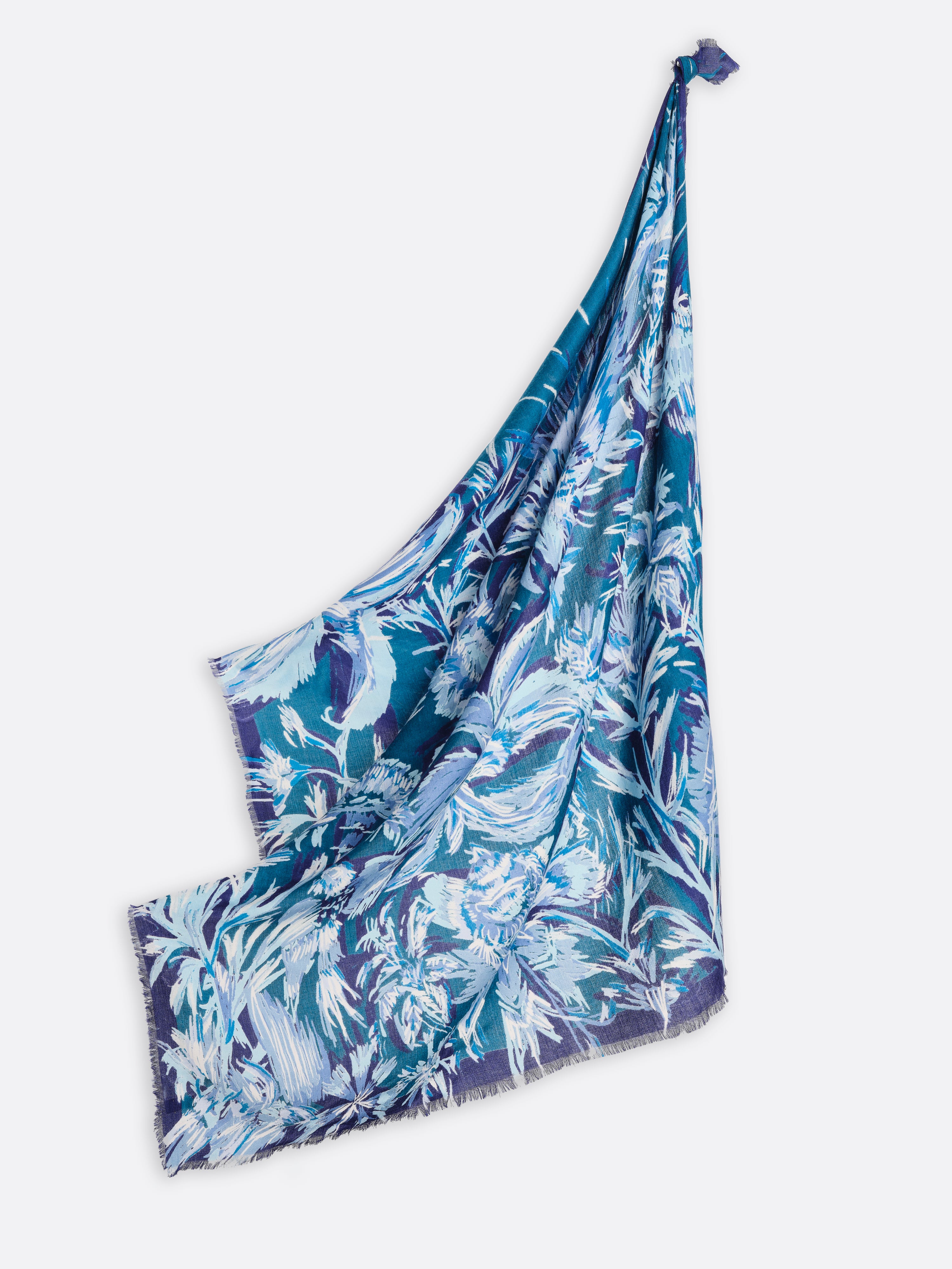 petrusse-lena-bleu-carr-laine-130 image 2