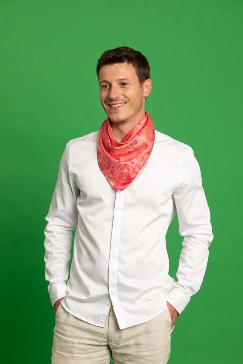 petrusse-euphoria-mini-carr-soie-65-rose-fraise image 6