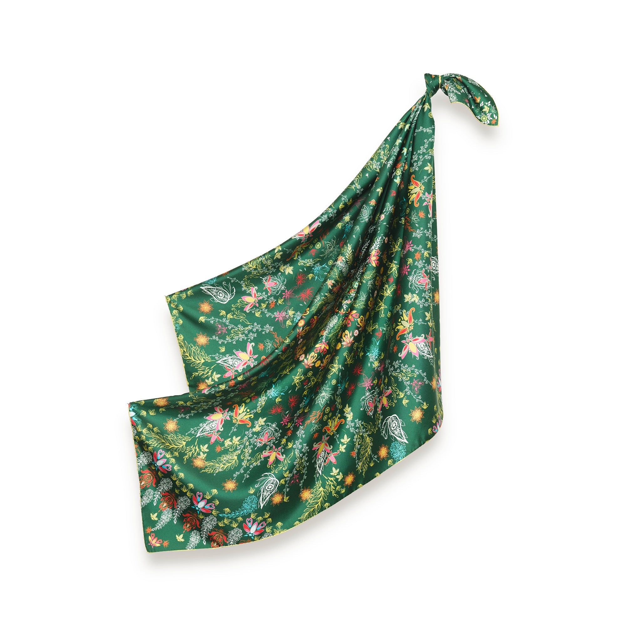 petrusse-carr-soie-105-oria-vert-foulard-en-soie image 6