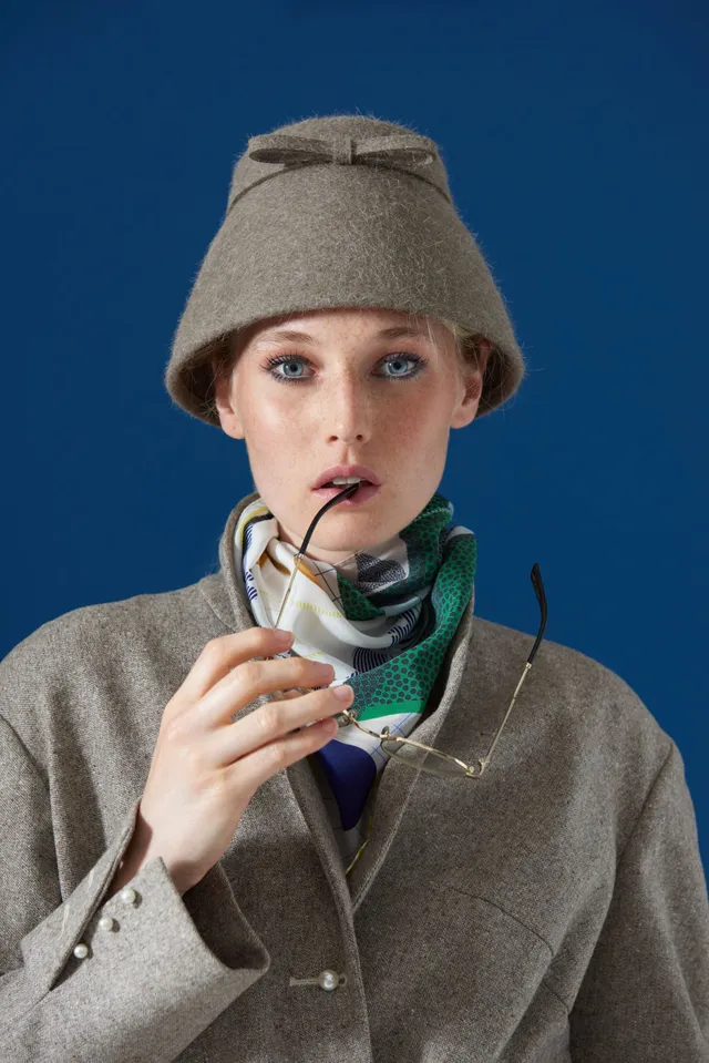mademoiselle-chapeaux-h-lo-se-chapeau-de-c-r-monie-femme image 1