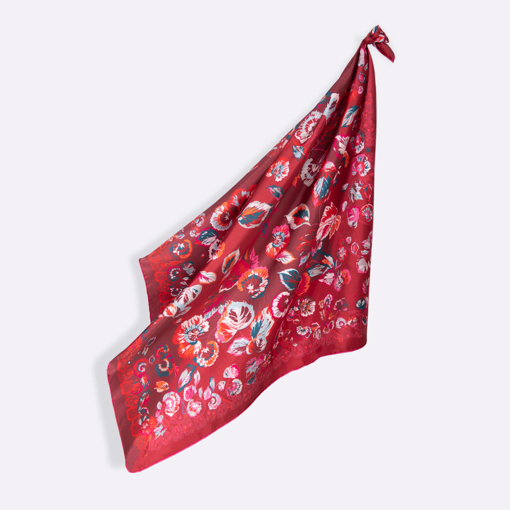 petrusse-carr-soie-65-ali-nor-rouge-gavroche-soie-made-in-france image 3