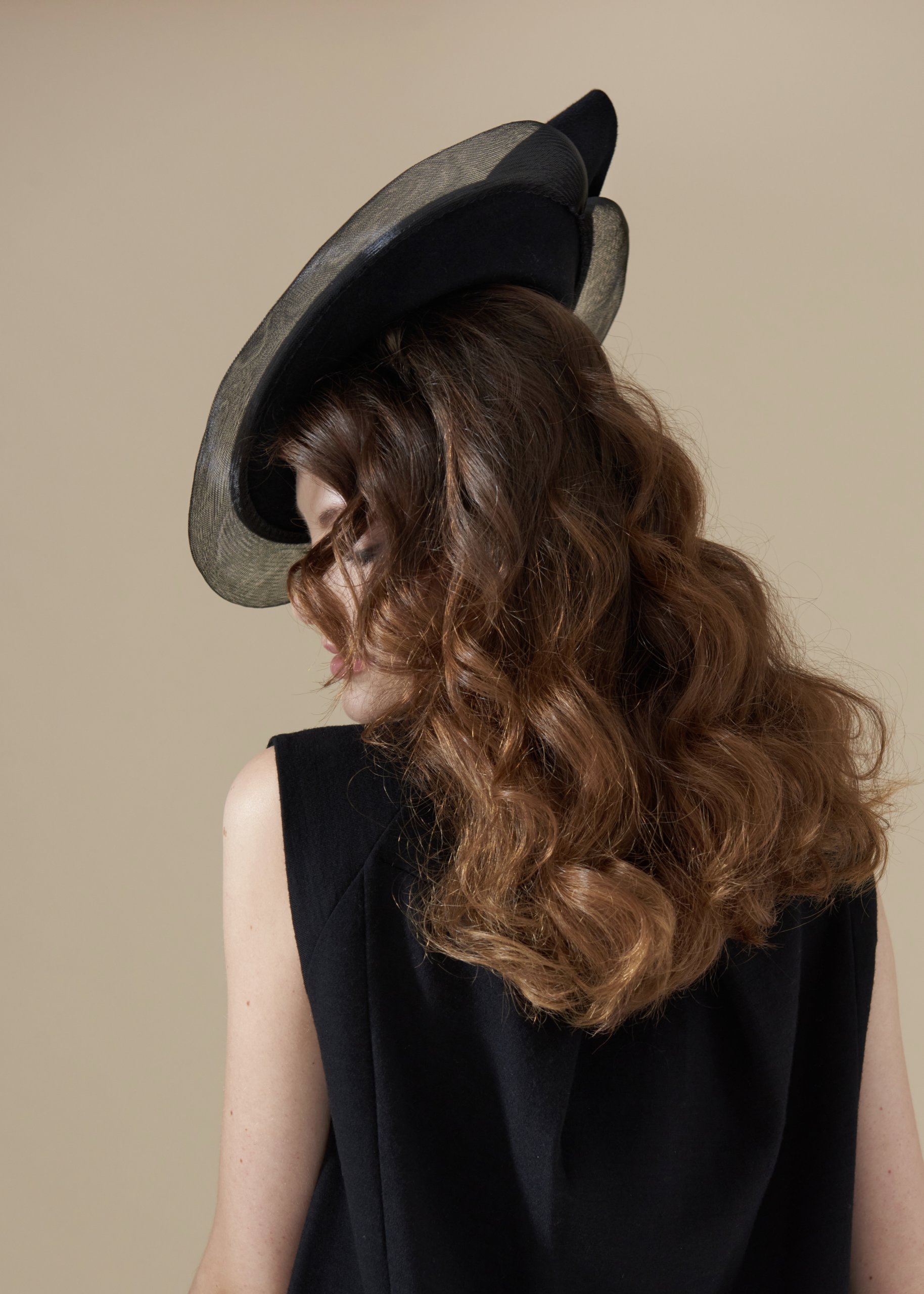 mademoiselle-chapeaux-aliz-e-chapeau-de-c-r-monie-a-rien image 2