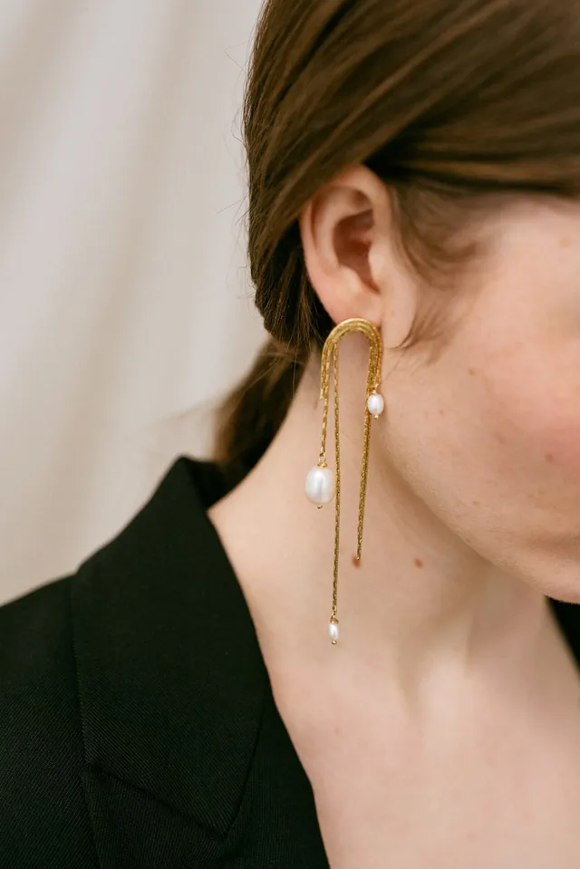 maison-sabben-roche-boucles-d-oreilles-mariage-cha-nes-minimalistes-perles-10-cm image 1