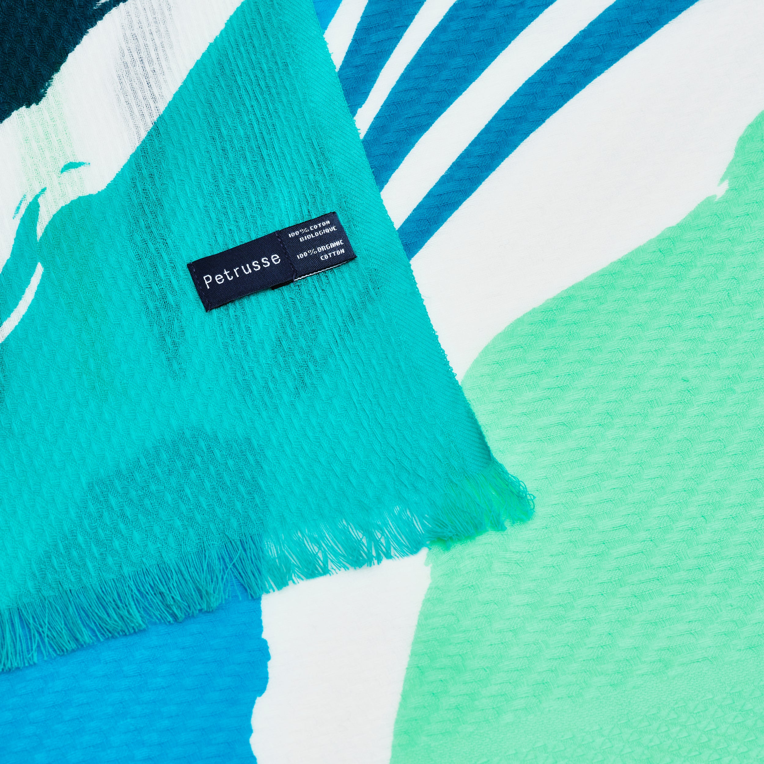 petrusse-calliope-emeraude-tole-coton-bio-gauffr-turquoise image 6