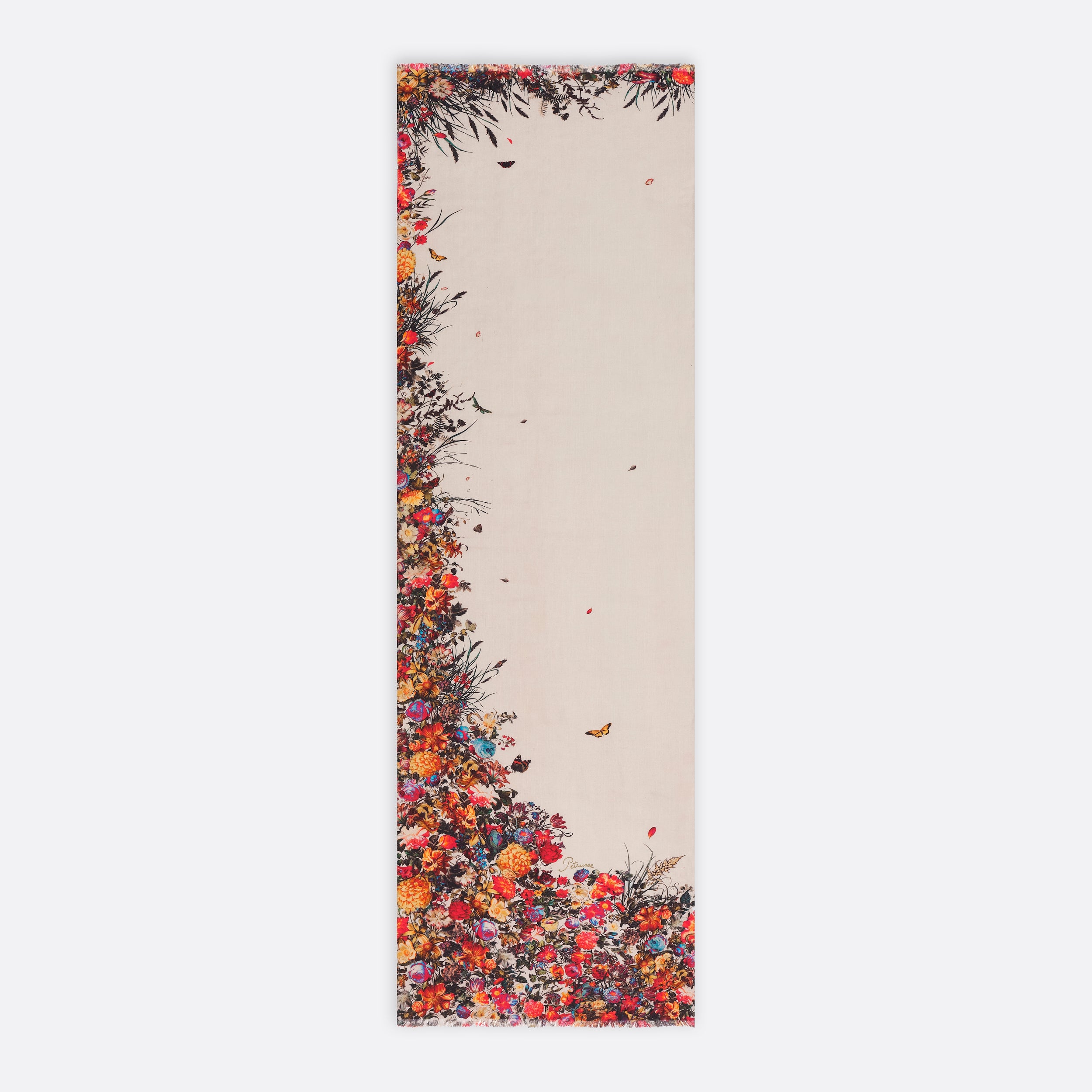 petrusse-cascade-beige-tole-laine image 4