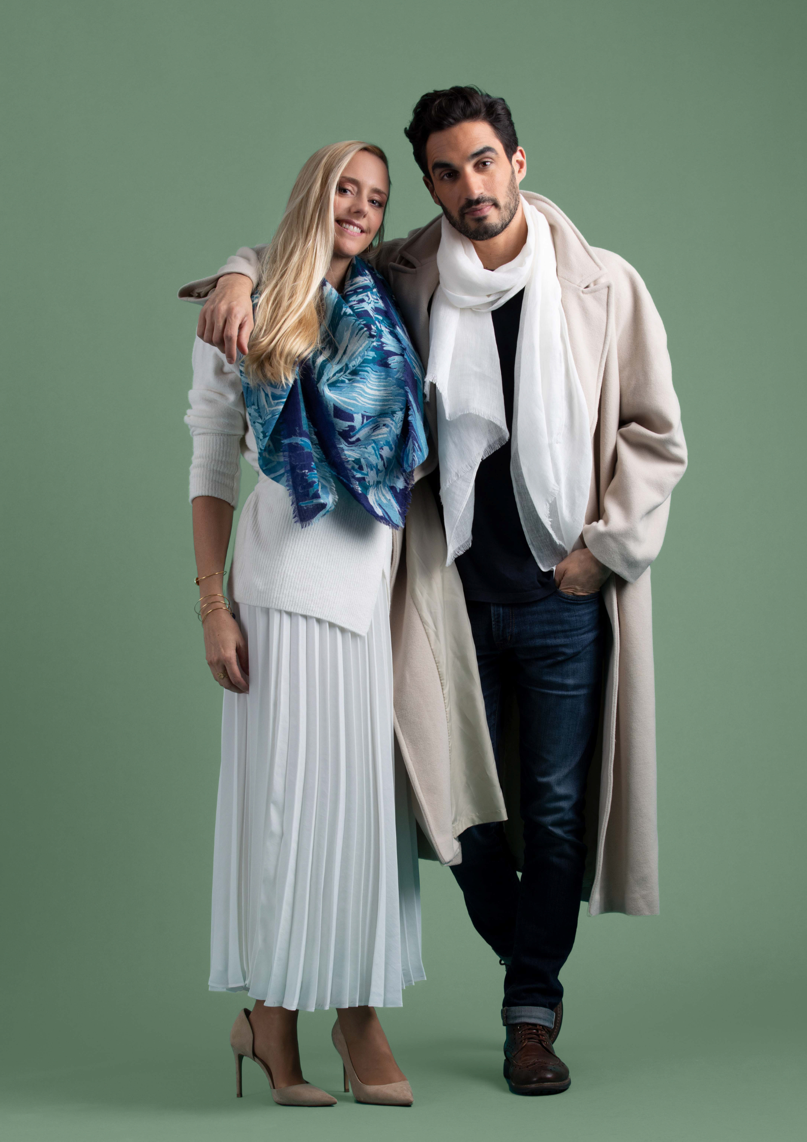 petrusse-lena-bleu-carr-laine-130 image 1