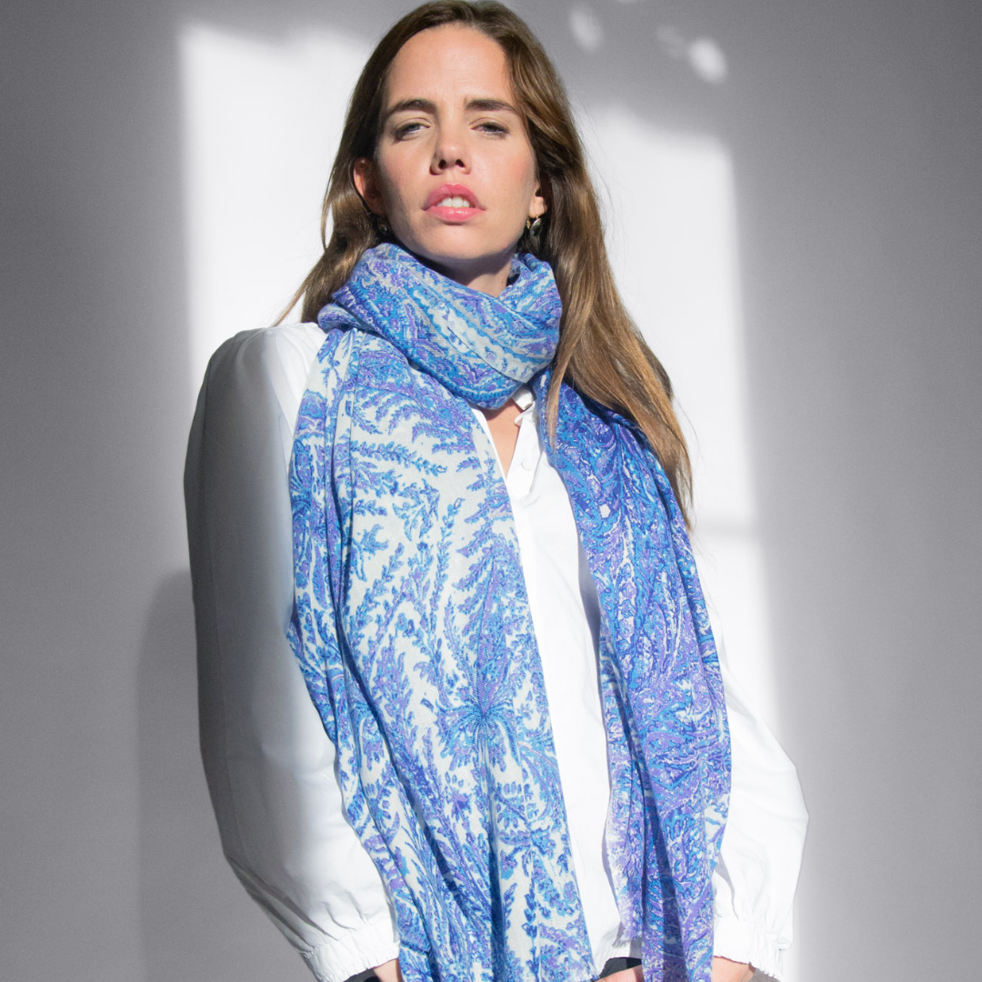 petrusse-th-s-e-bleu-grande-tole-laine-et-soie image 6