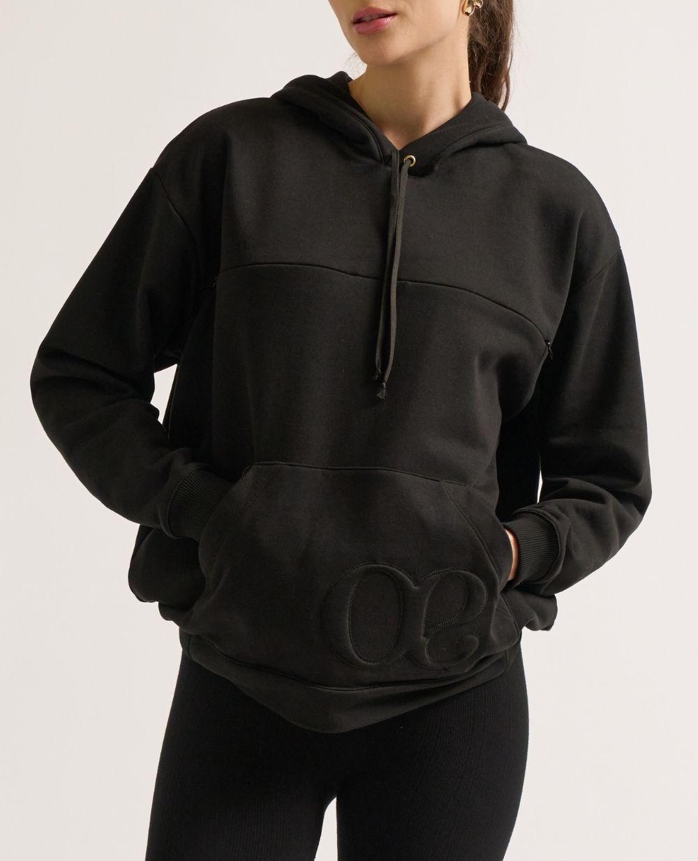 cache-c-ur-hoodie-de-grossesse-et-allaitement-boston-noir image 4