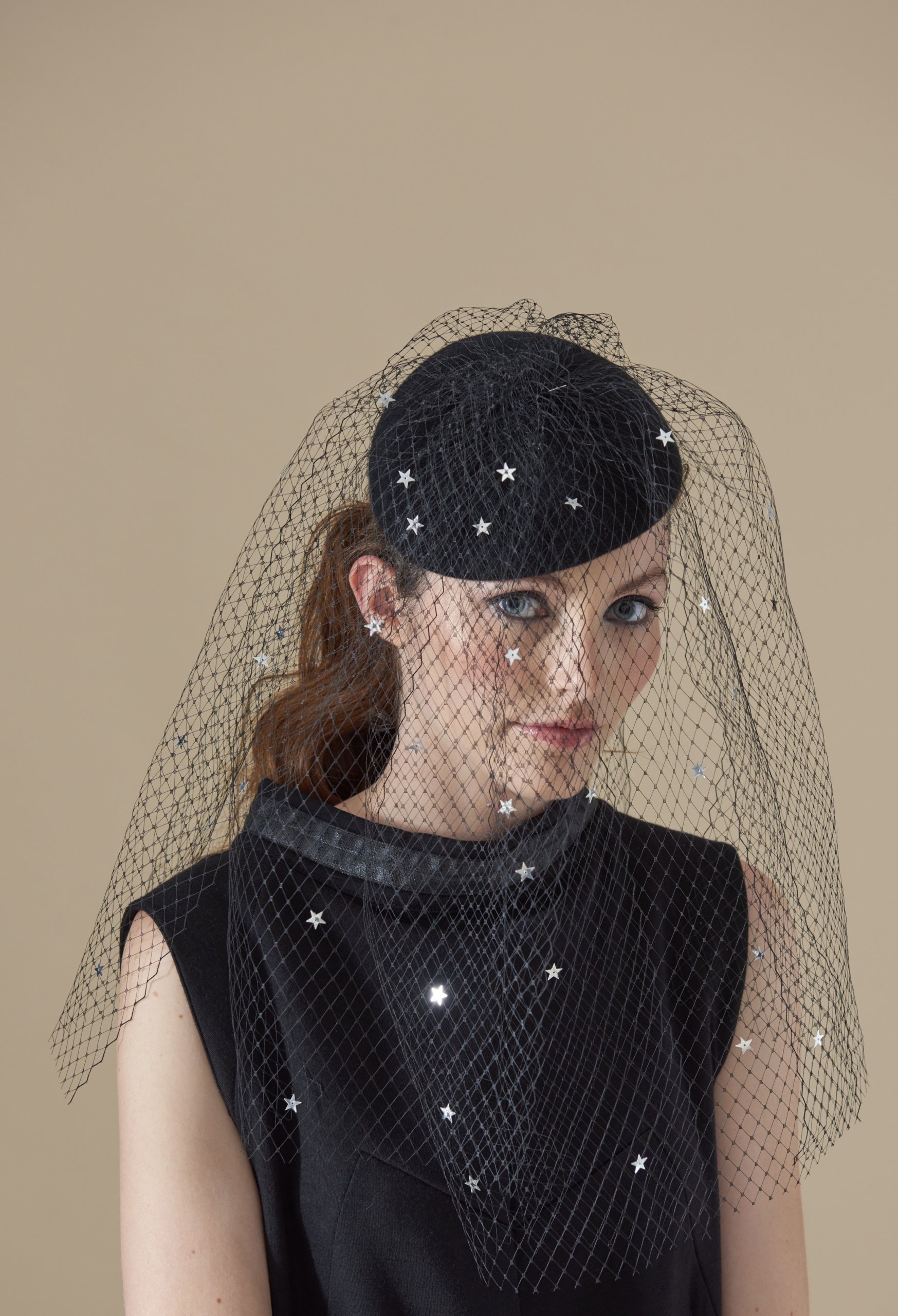 mademoiselle-chapeaux-maia-chapeau-de-c-r-monie-femme image 2