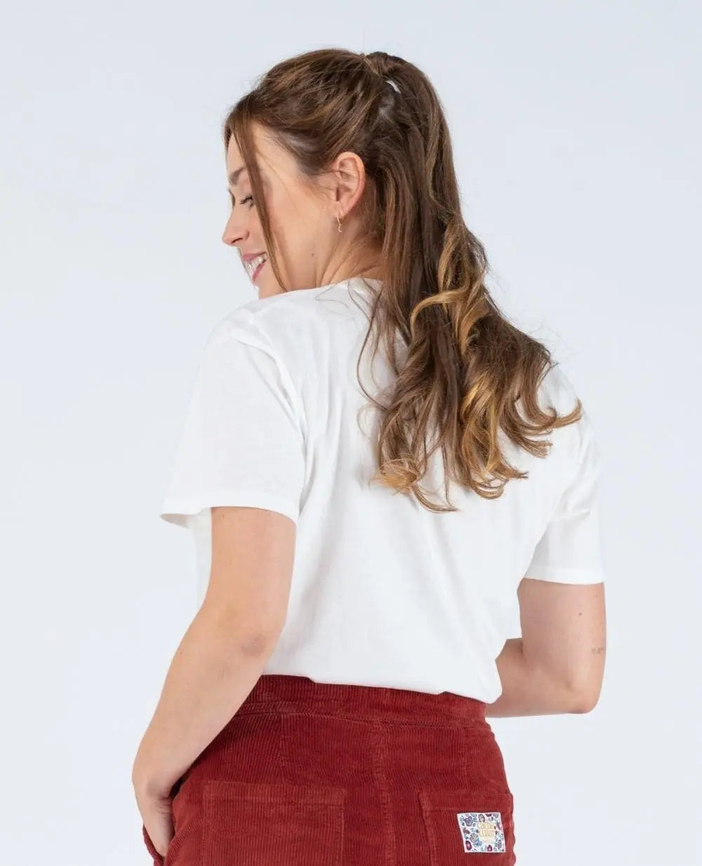 cache-c-ur-rock-t-shirt-de-grossesse-rouge-u-rock-mom image 3