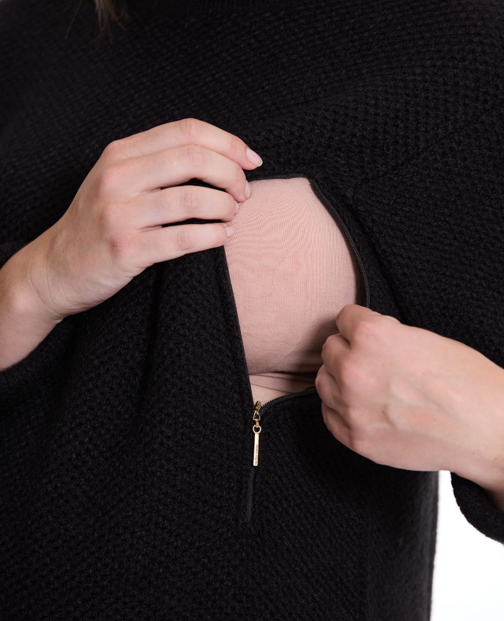 cache-c-ur-robe-pull-grossesse-et-allaitement-honey-noir-maille image 6