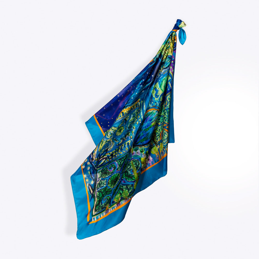 petrusse-carr-soie-105-songe-de-nuit-carr-soie-bleu image 3