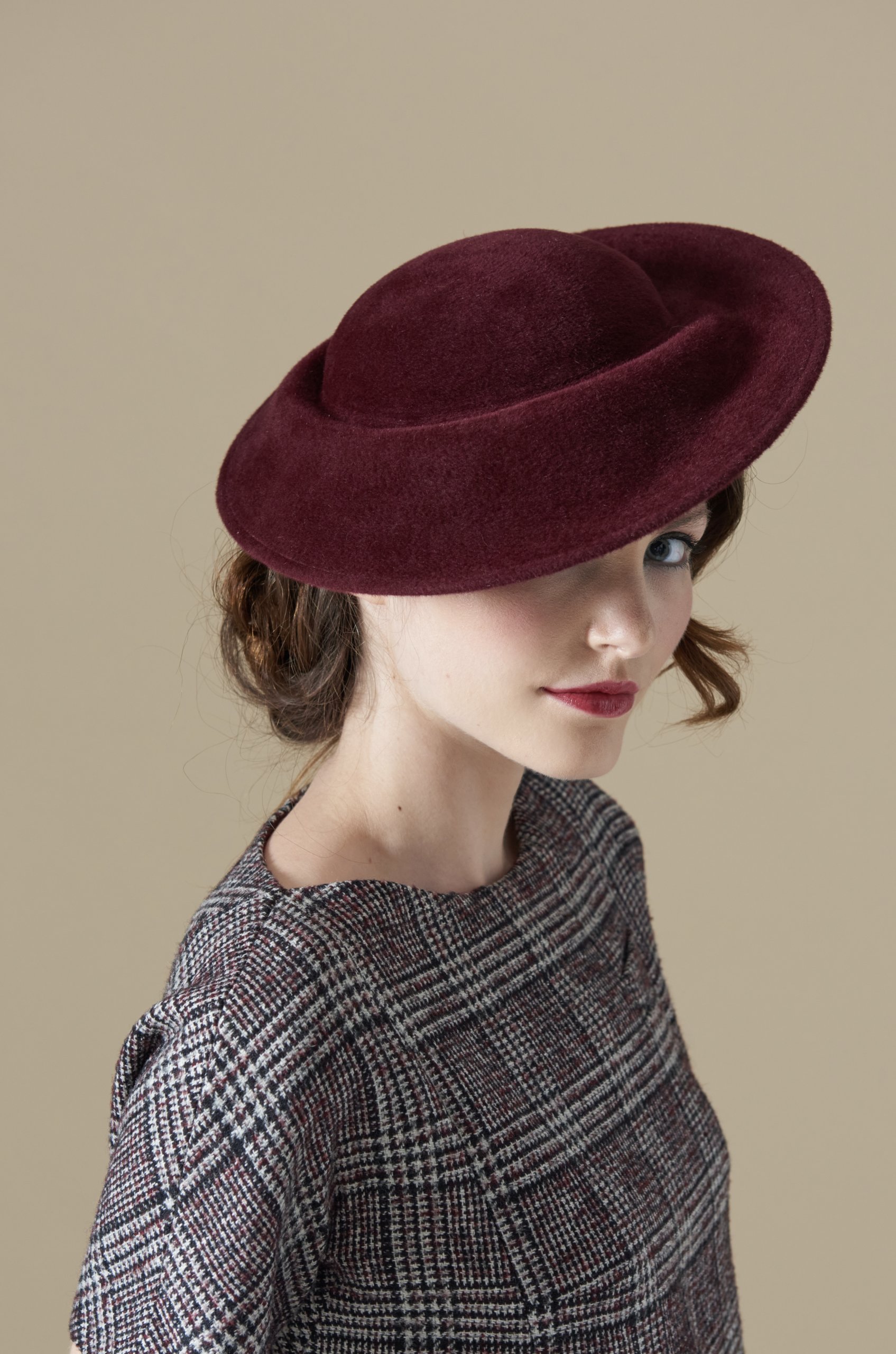 mademoiselle-chapeaux-gretta-chapeau-l-gant-femme image 1