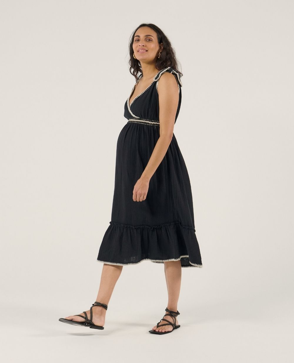 cache-c-ur-robe-d-allaitement-gaia-noir image 5
