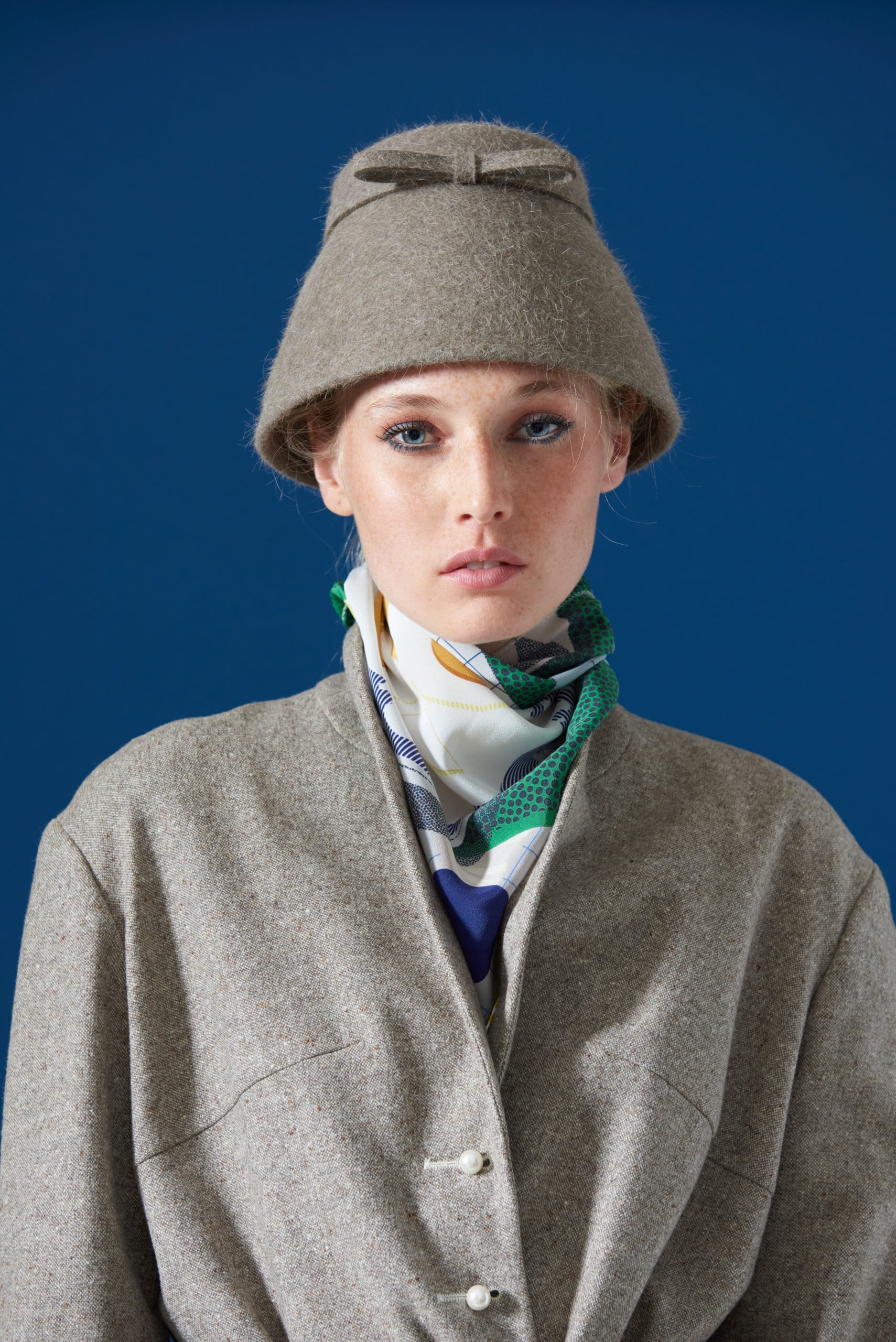 mademoiselle-chapeaux-h-lo-se-chapeau-de-c-r-monie-femme image 4