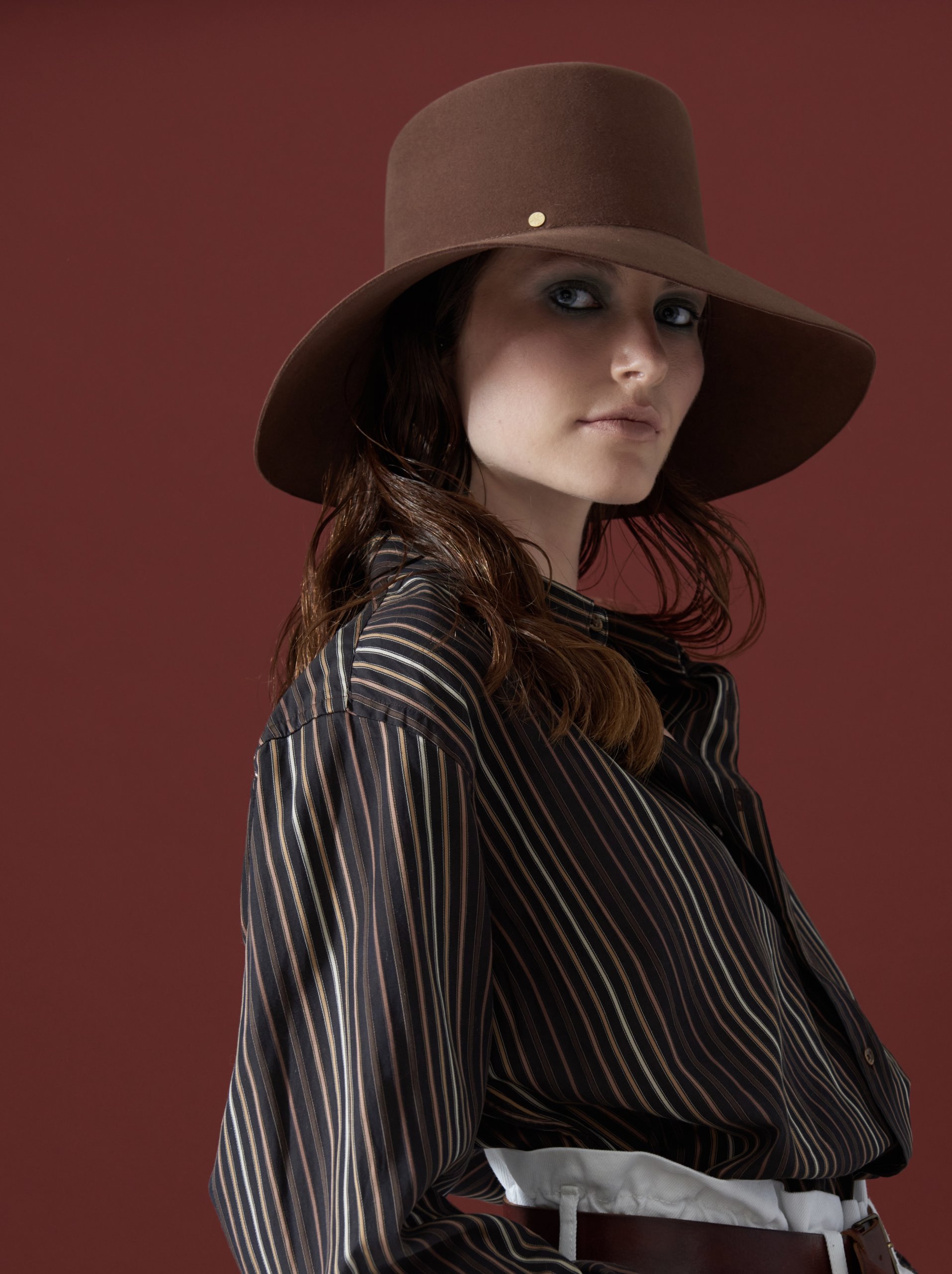 mademoiselle-chapeaux-serge-chapeau-de-c-r-monie-femme image 1