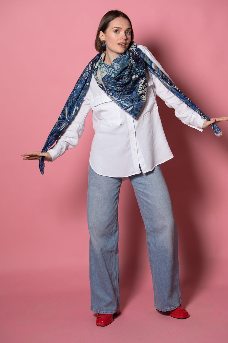 petrusse-eve-bleu-carr-laine-140 image 6
