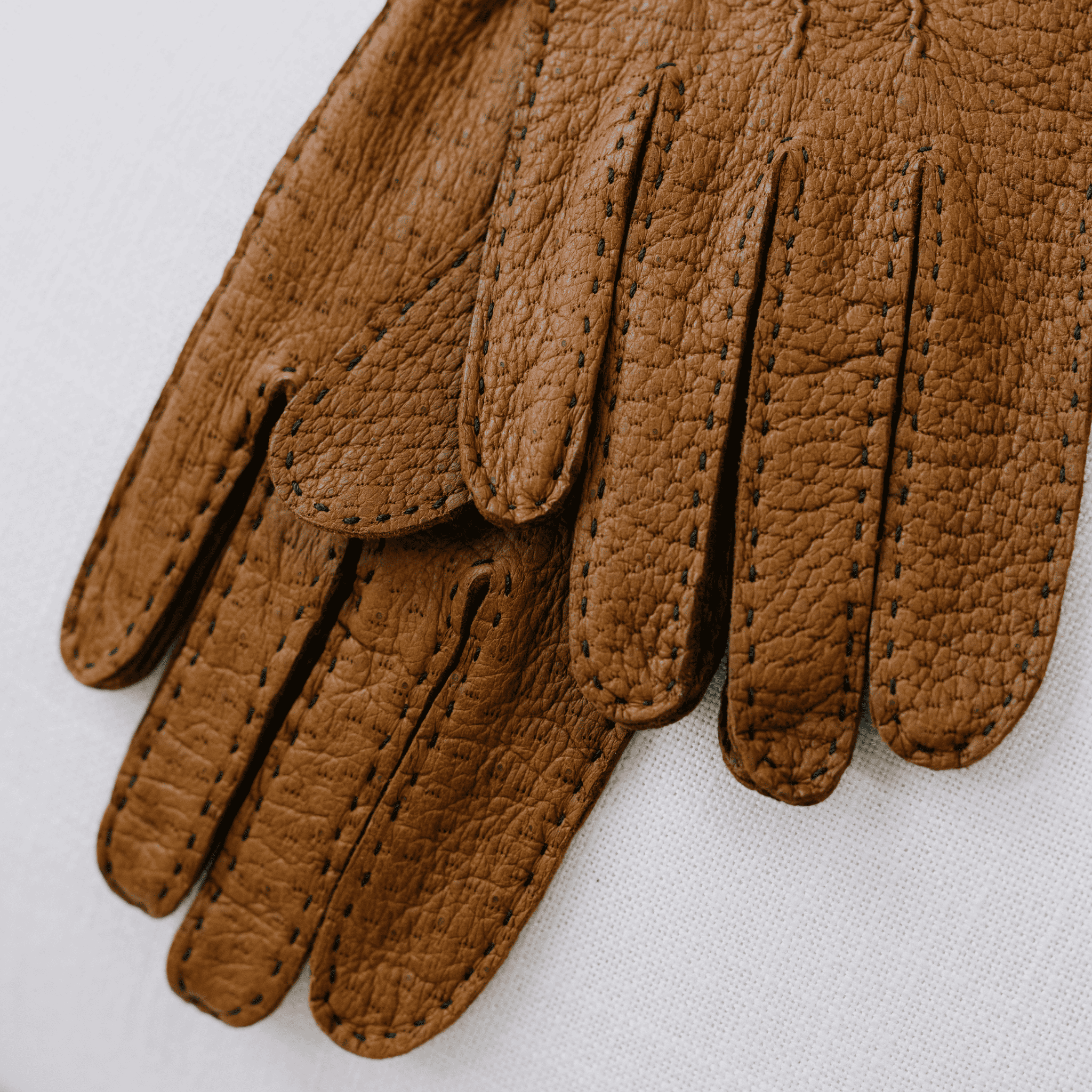 causse-vend-me-gants-en-cuir-de-p-cari-femme image 2