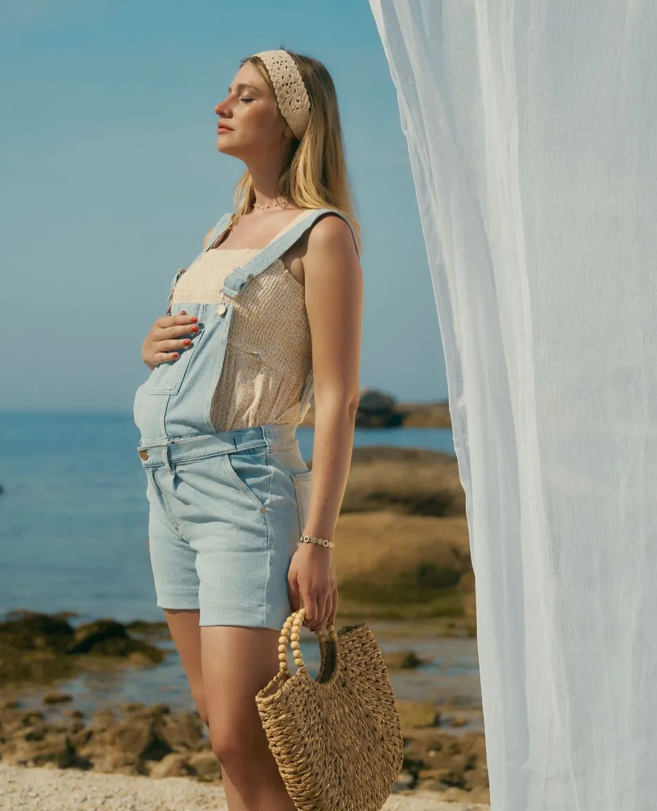 cache-c-ur-donna-salopette-de-grossesse-et-post-partum-light-blue-2 image 1
