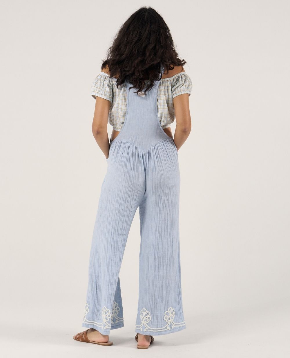 cache-c-ur-yael-salopette-de-maternit-bleu-broderie-cordon image 5