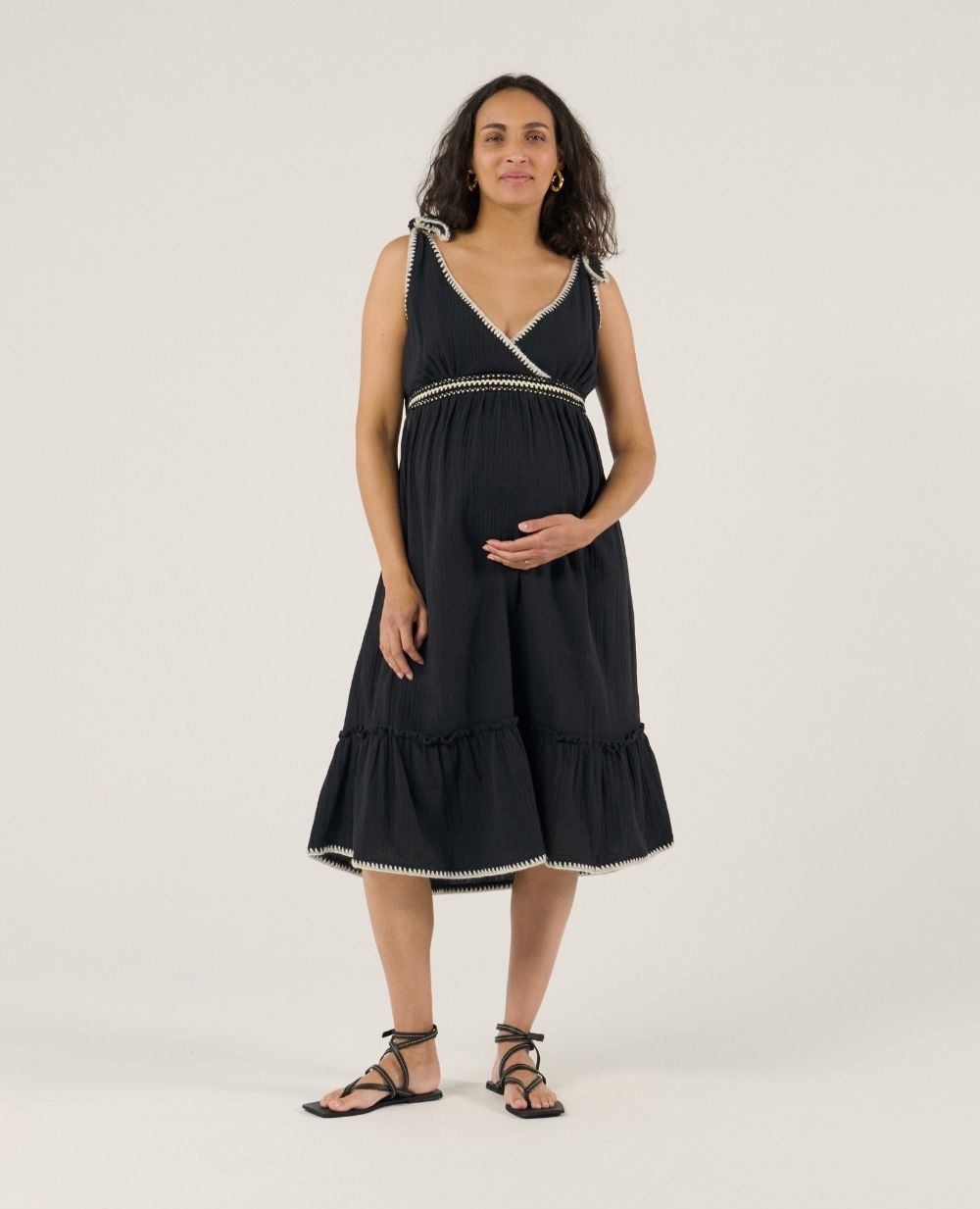 cache-c-ur-robe-d-allaitement-gaia-noir image 3