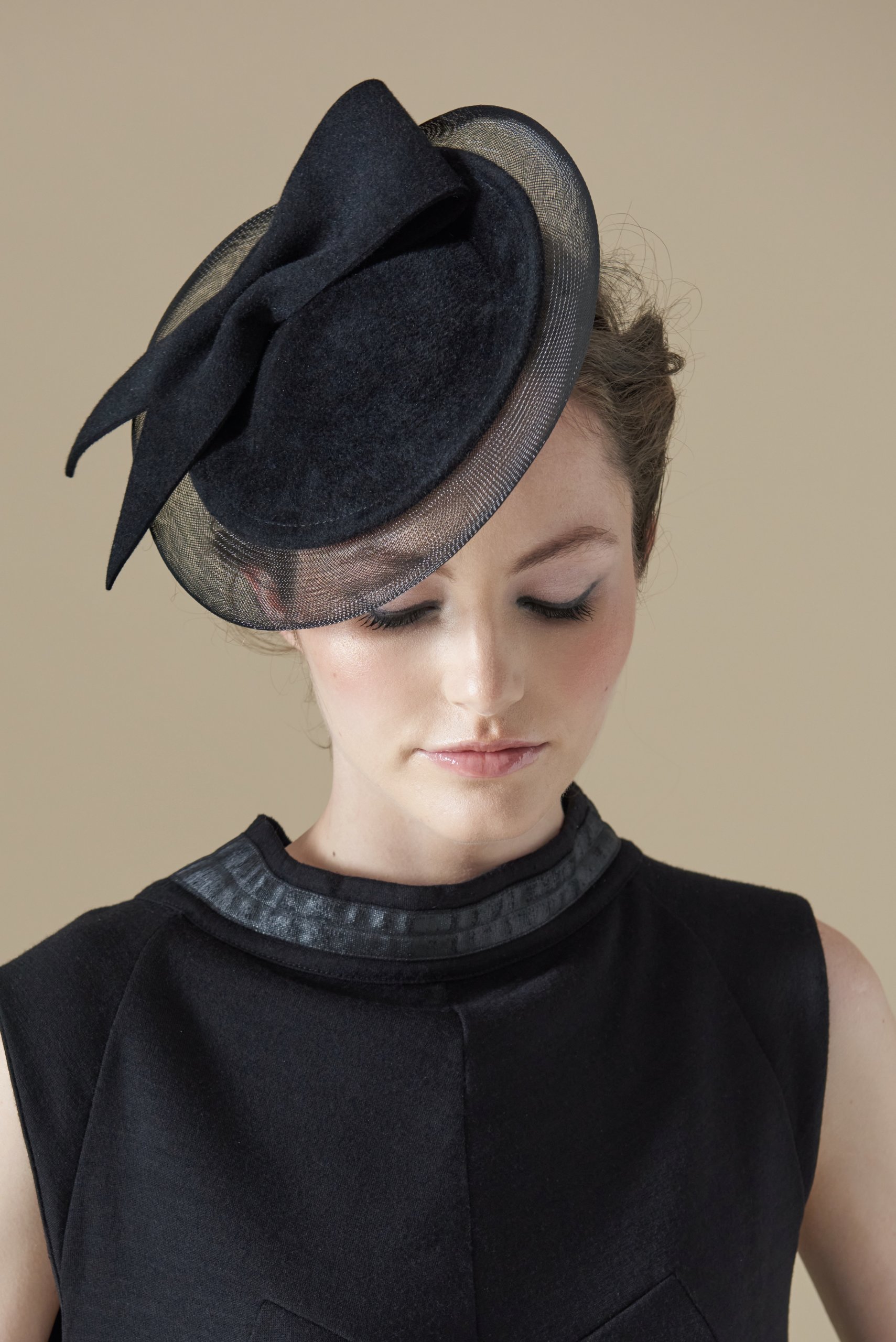 mademoiselle-chapeaux-azia-chapeau-de-c-r-monie-maternit image 6
