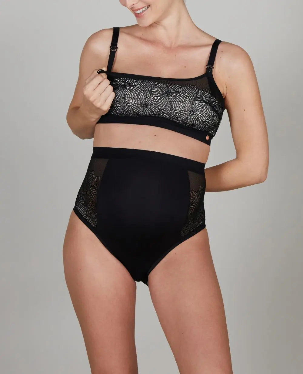 cache-c-ur-soutien-gorge-grossesse-et-allaitement-sans-armature-dahlia-noir image 4
