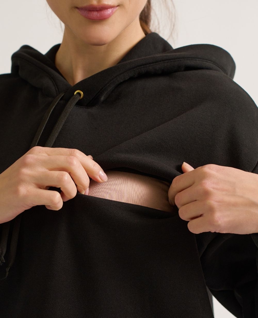 cache-c-ur-hoodie-de-grossesse-et-allaitement-boston-noir image 3