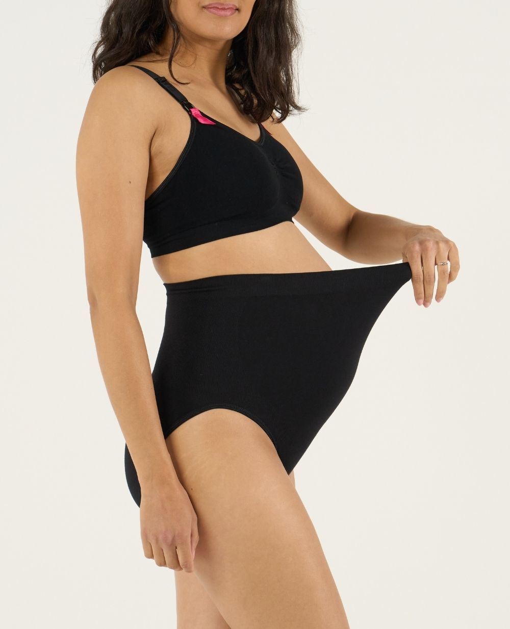 cache-c-ur-essentiel-maxi-culotte-de-grossesse-sans-couture-noir image 3
