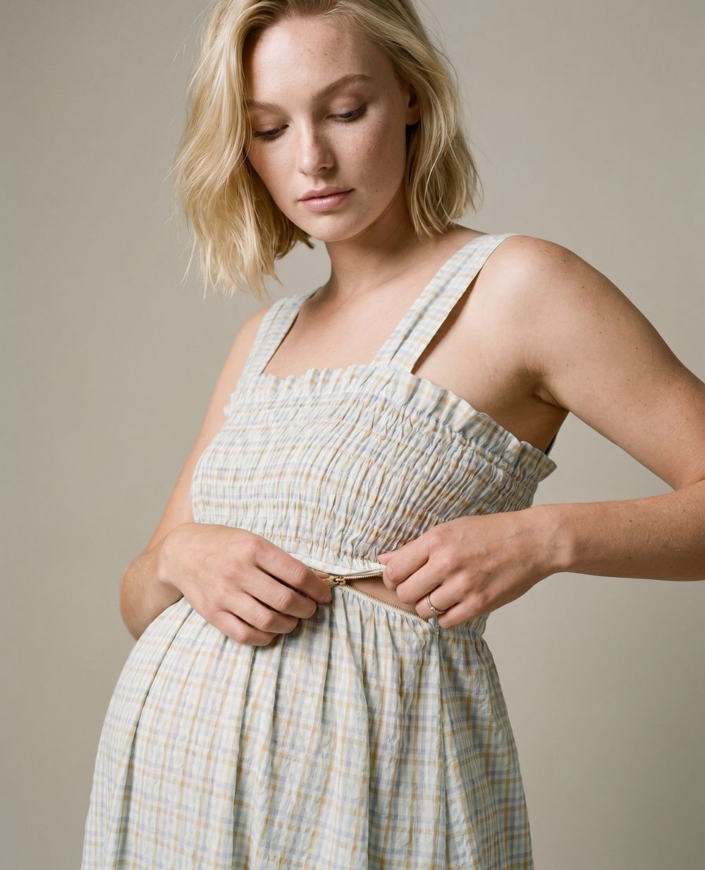 cache-c-ur-robe-d-allaitement-alice-multicolore-vichy image 2