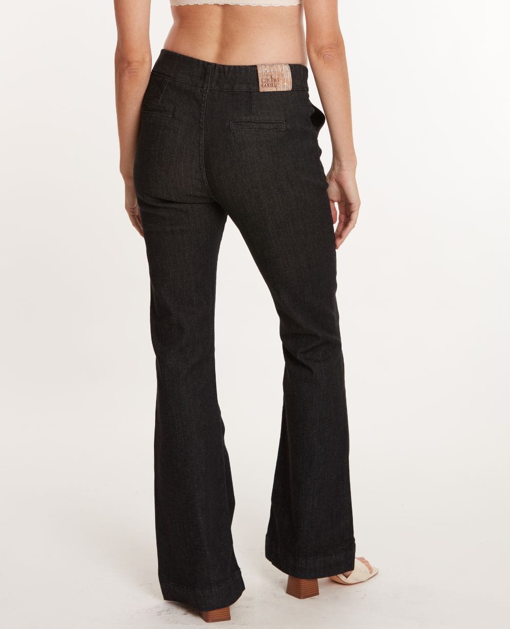 cache-c-ur-sabrina-jean-de-grossesse-flare-noir image 8