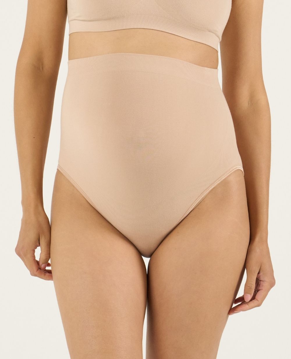 cache-c-ur-essentiel-maxi-culotte-grossesse-sans-couture-beige image 3
