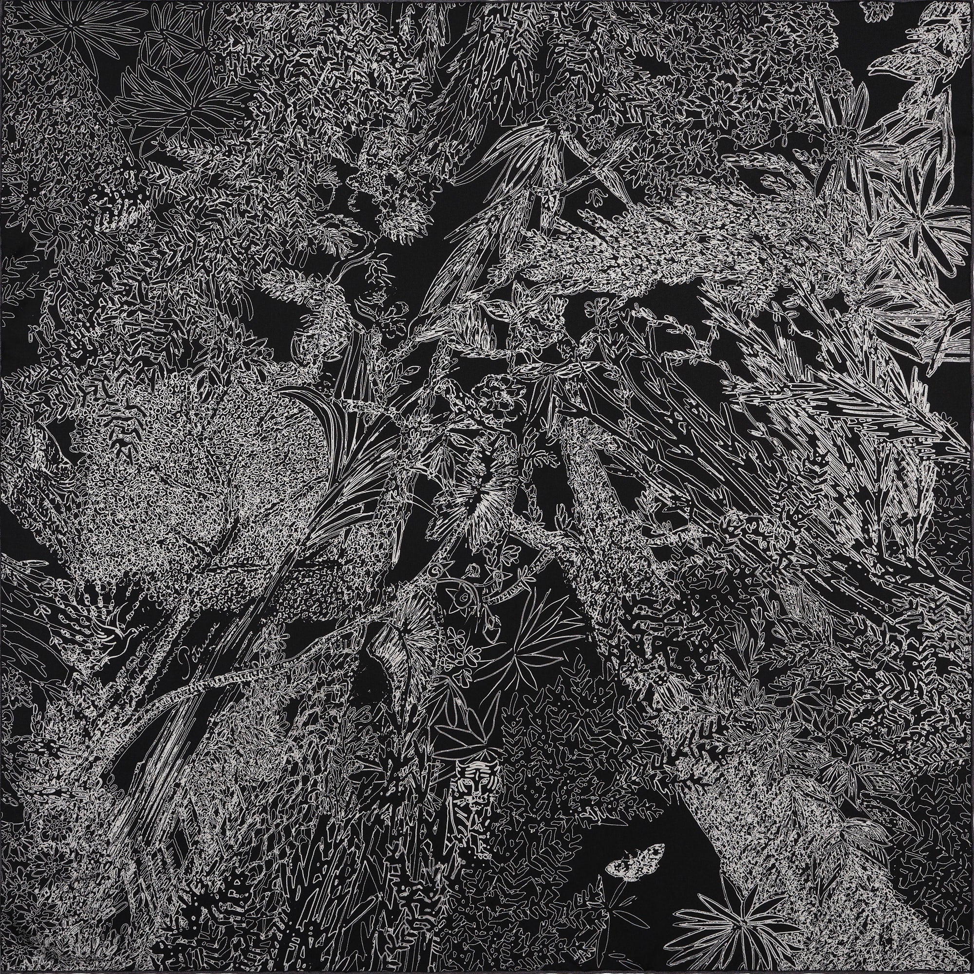 petrusse-carr-soie-65-maya-mini-noir image 2