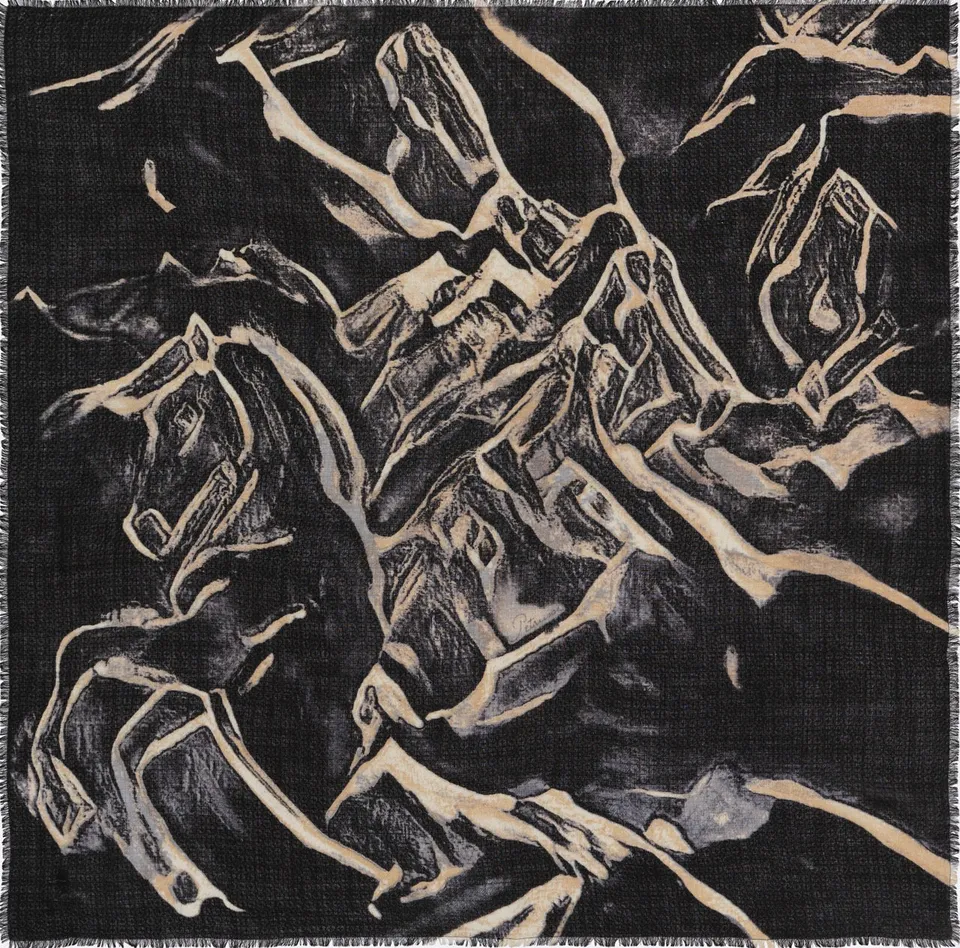 petrusse-allure-eb-ne-carr-laine-et-soie-120cm-noir image 1