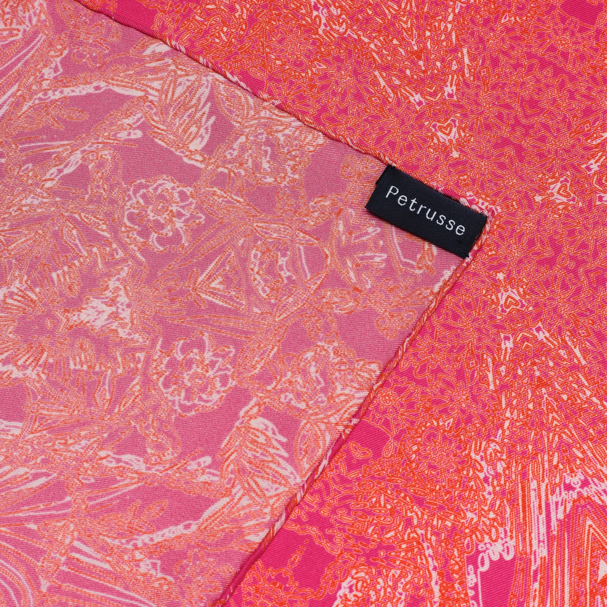 petrusse-euphoria-mini-carr-soie-65-rose-fraise image 3