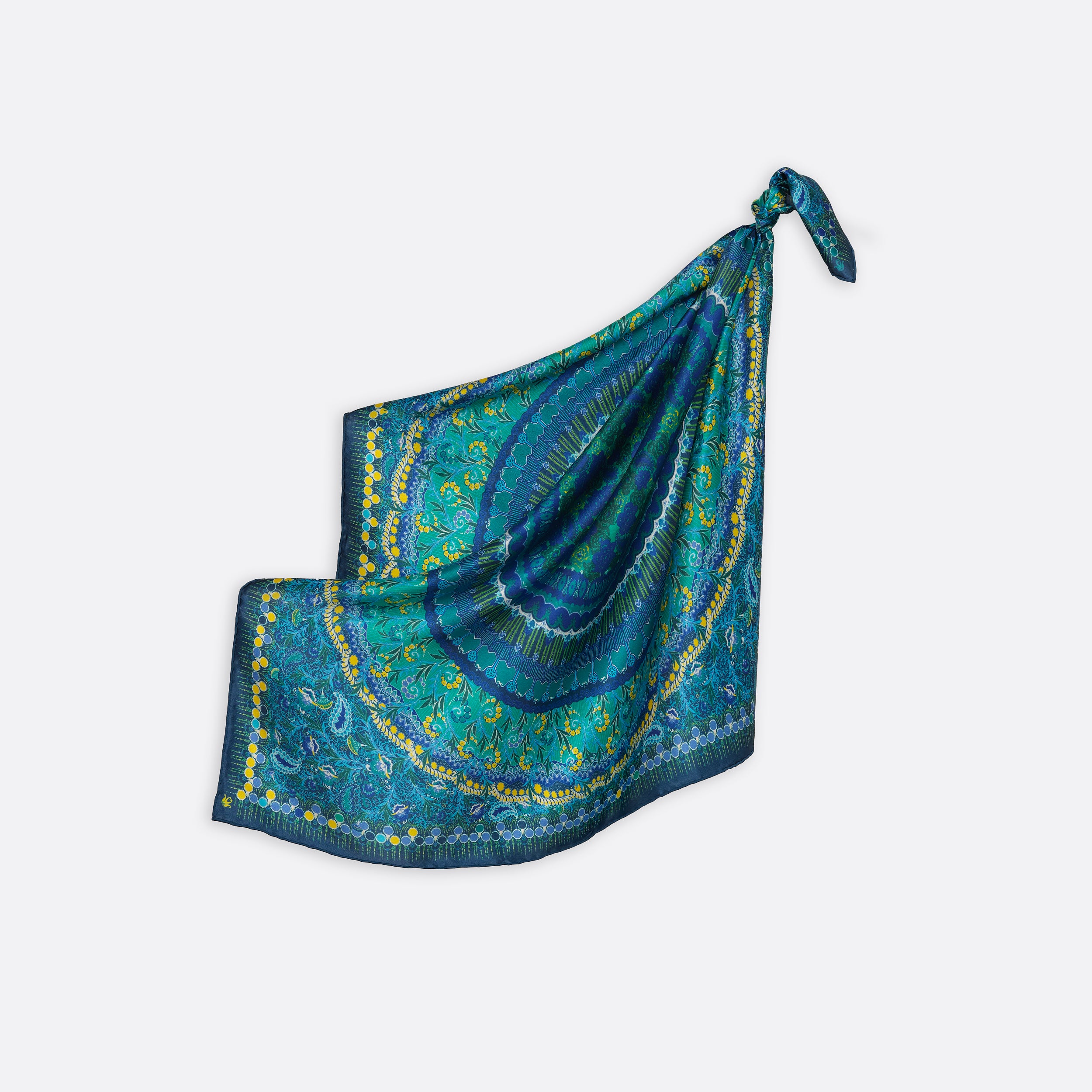 petrusse-carr-soie-65-boheme-mini-meraude image 3