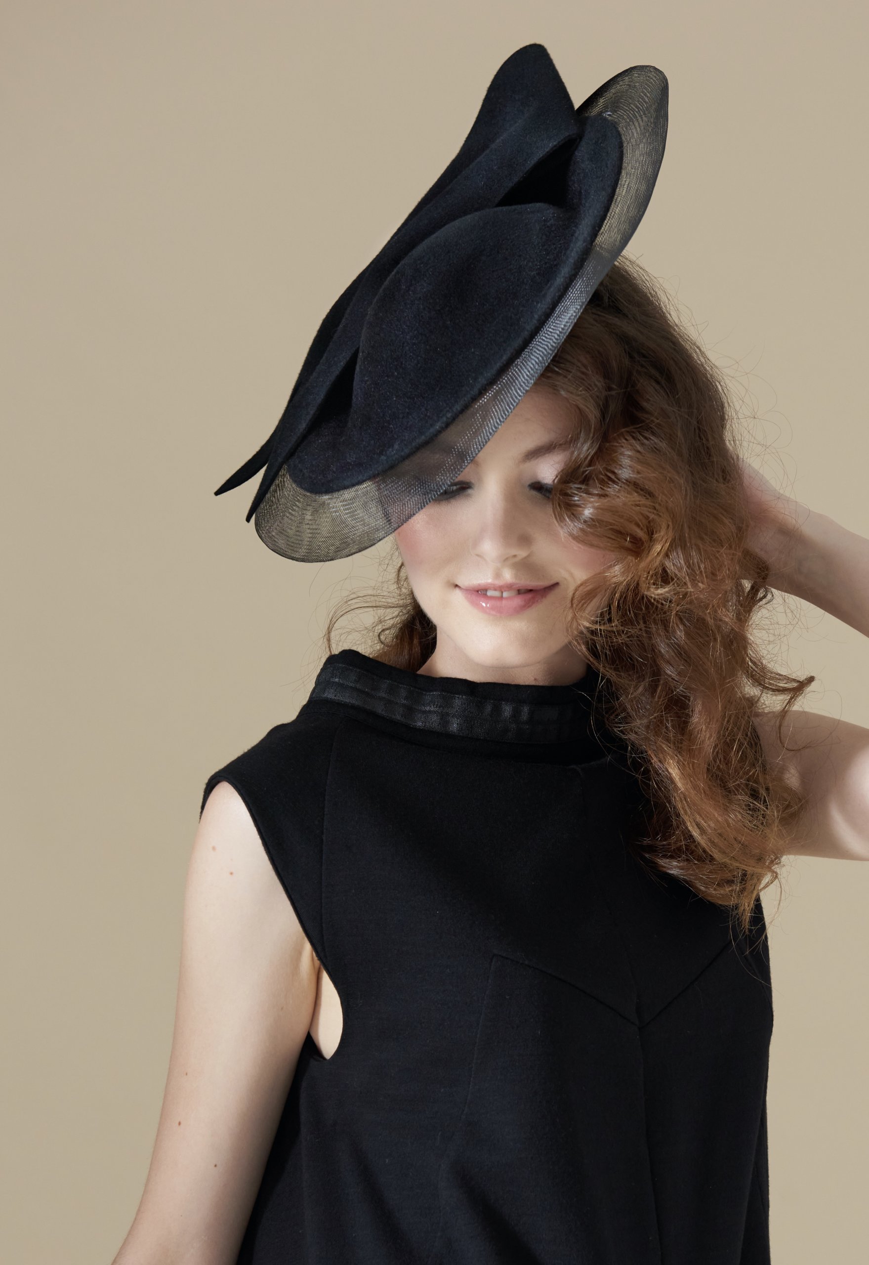 mademoiselle-chapeaux-aliz-e-chapeau-de-c-r-monie-a-rien image 5