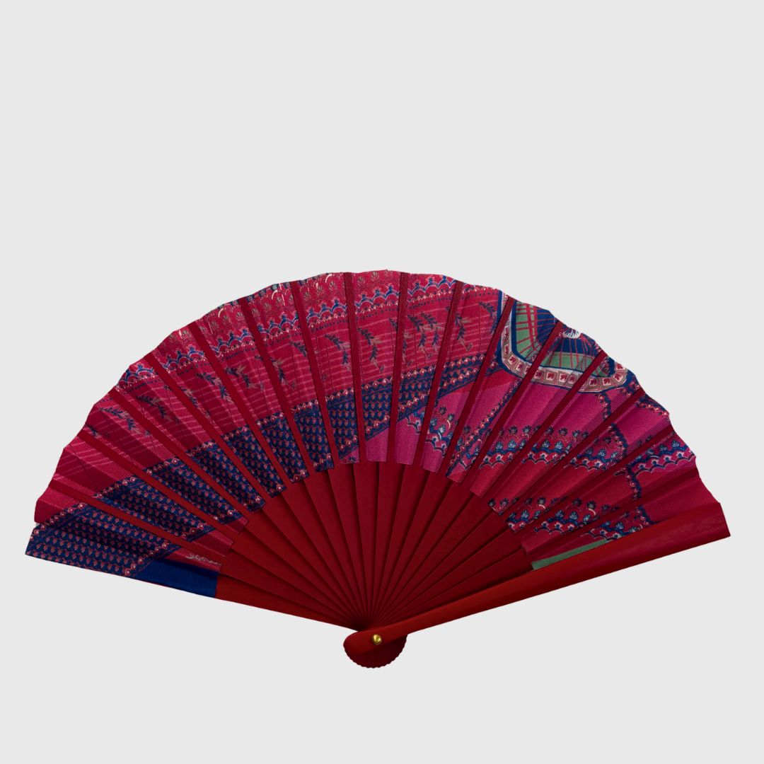 petrusse-ventail-sous-le-ciel-de-paris-bois-rouge-fuchsia-en-soie image 4