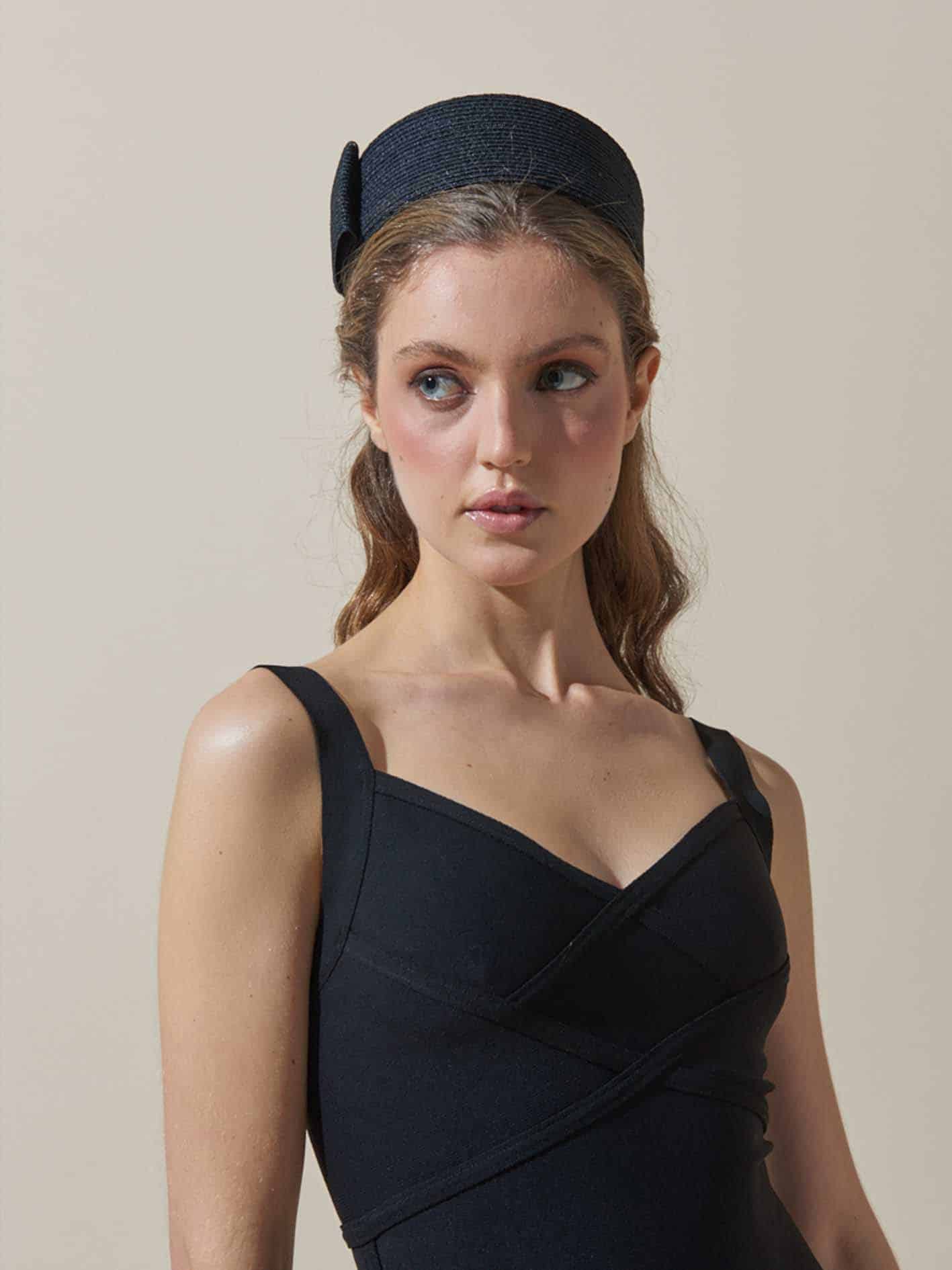 mademoiselle-chapeaux-jackie-chapeau-iconique-de-c-r-monie image 2