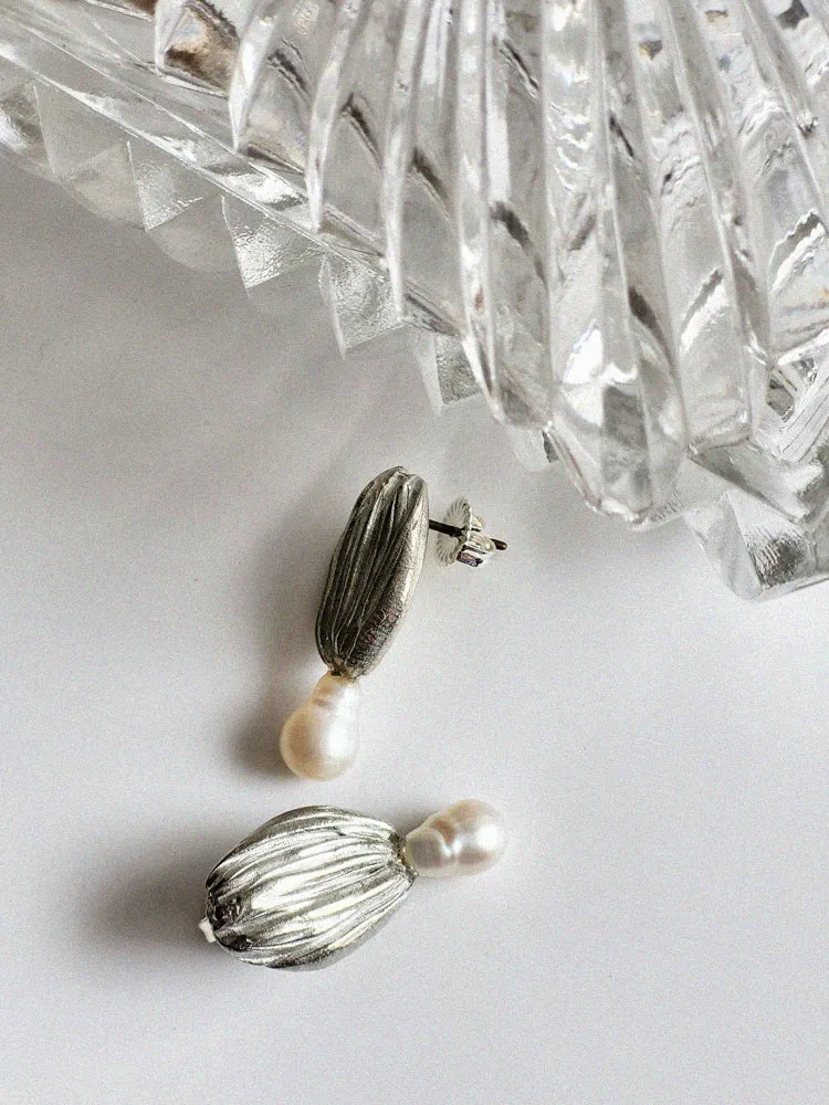 maison-sabben-hysope-boucles-d-oreilles-mariage-pliss-es-perle-goutte-2-7-cm image 1