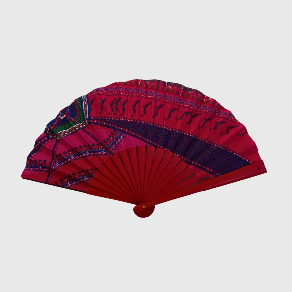 petrusse-ventail-sous-le-ciel-de-paris-bois-rouge-fuchsia-en-soie image 1
