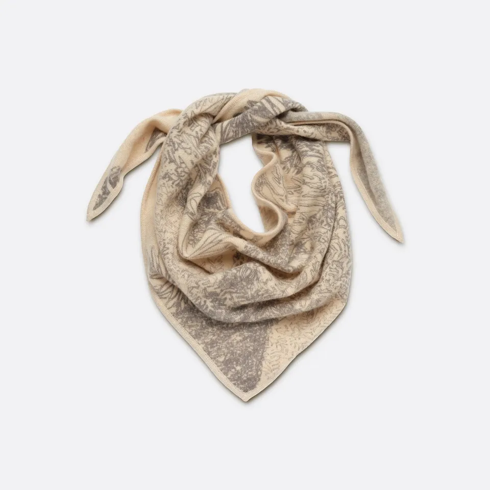 petrusse-maya-tole-triangle-cachemire-beige image 1