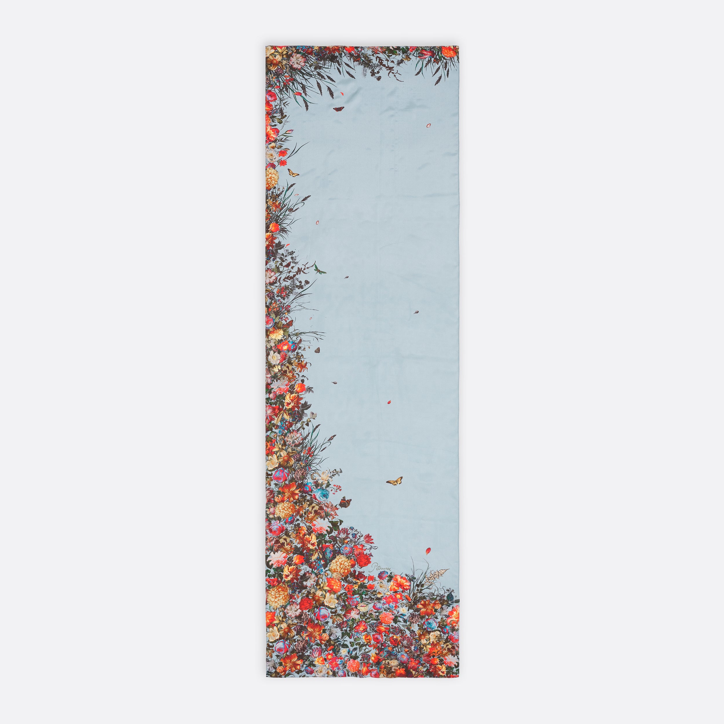 petrusse-tole-cascade-soie-bleu-ciel-dition-galerie-d-art image 5
