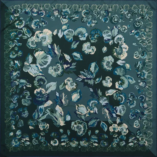 petrusse-ali-nor-meraude-carr-de-soie-65x65-cm image 1