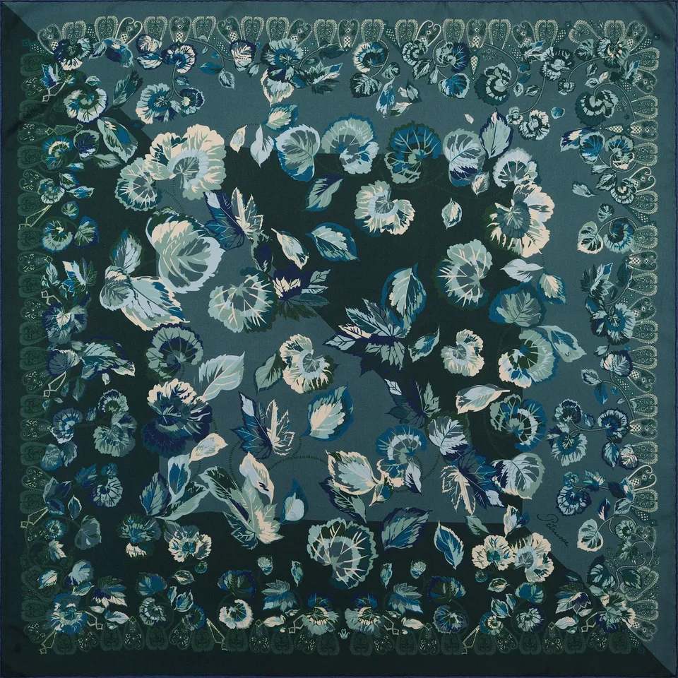 petrusse-ali-nor-meraude-carr-de-soie-65x65-cm image 1